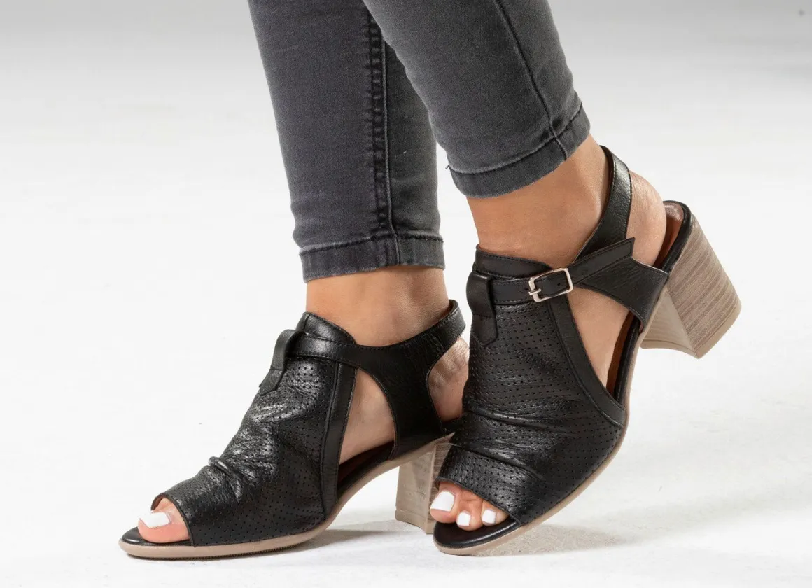 Andrea Conti Sandalette mit Zier-Perforation
