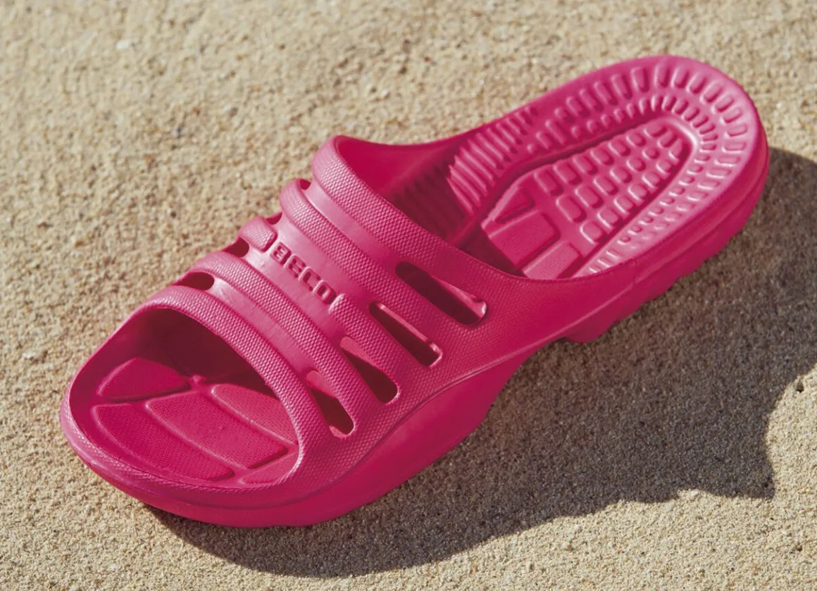 Badeschuhe mit Massage-Fußbett