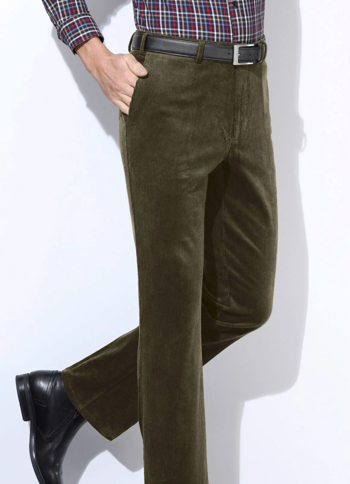 Cordhose mit Dehnbund in 3 Farben