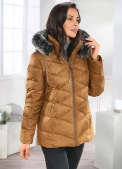 Daunenjacke mit abnehmbarer Kapuze