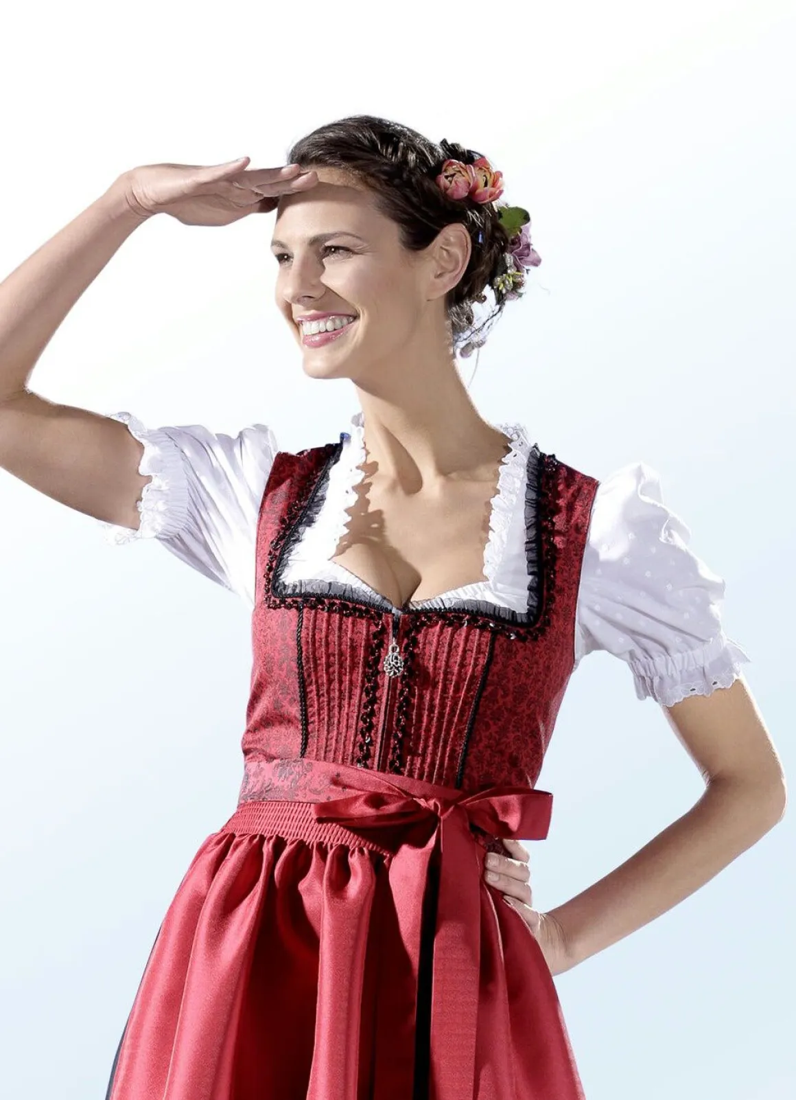 Dirndlbluse mit Smokeinsatz