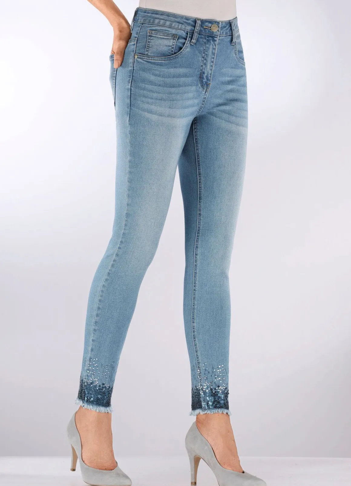 Edel-Jeans mit Fransensaum
