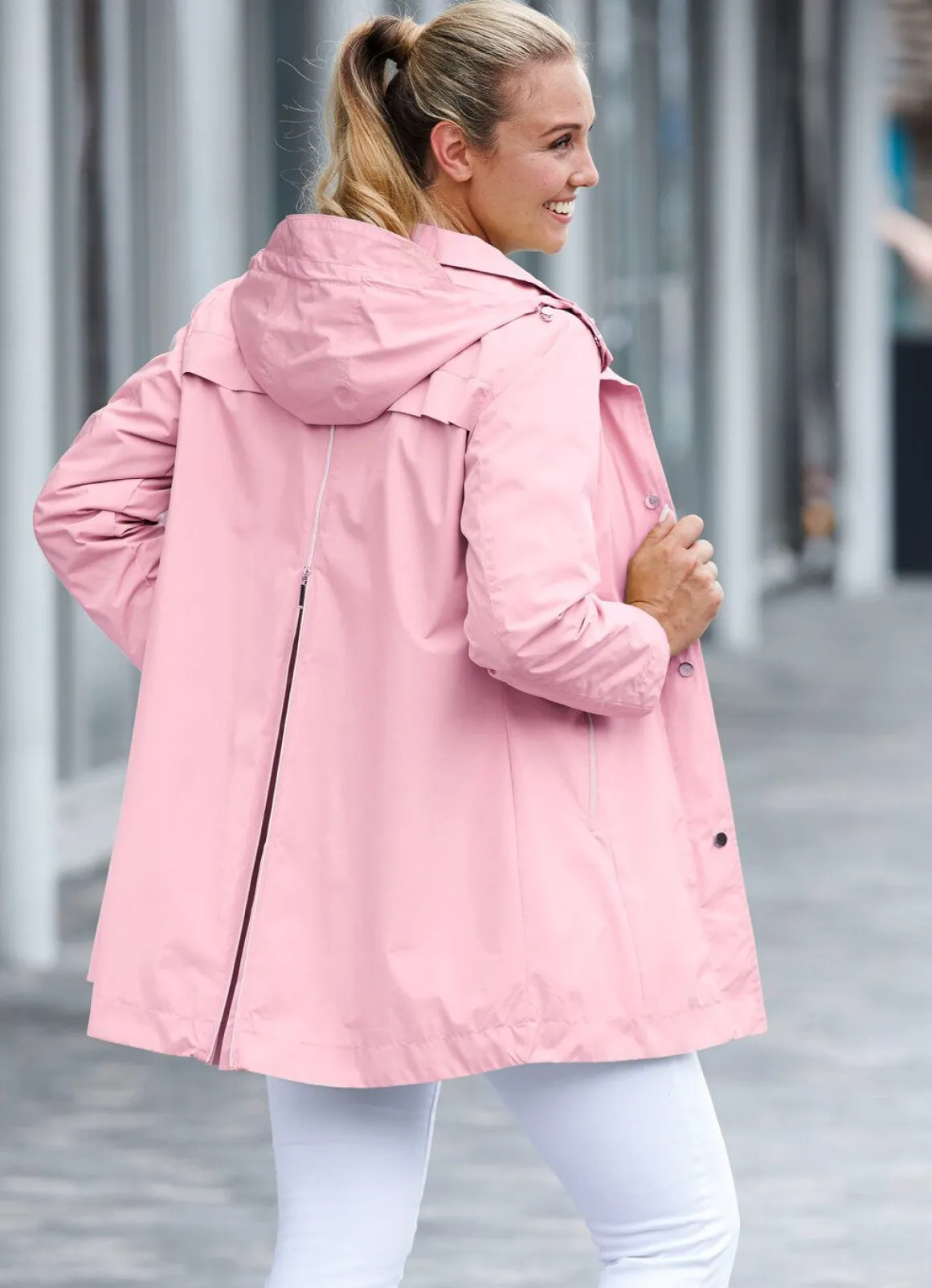 Funktions-Longjacke mit abnehmbarer Kapuze