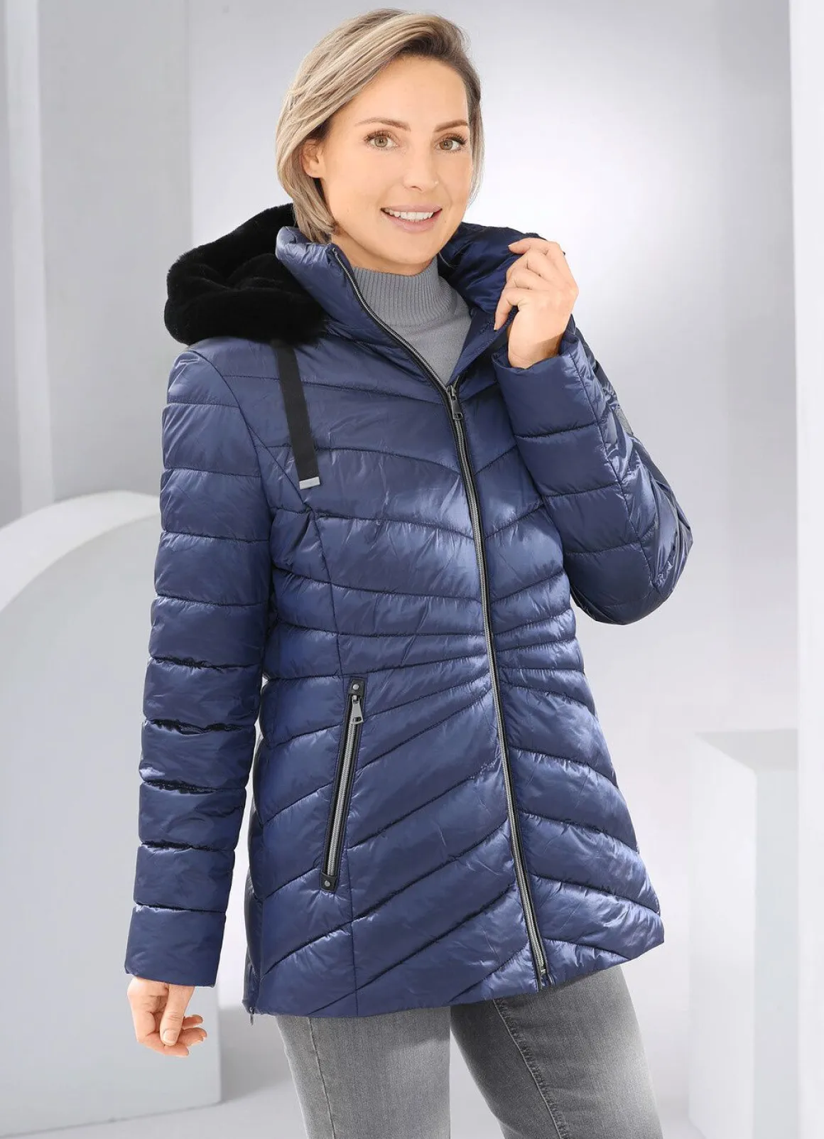 Jacke aus recycelten Fasern