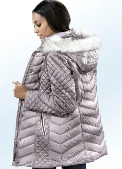 Jacke mit weißer Kontrastpaspelierung