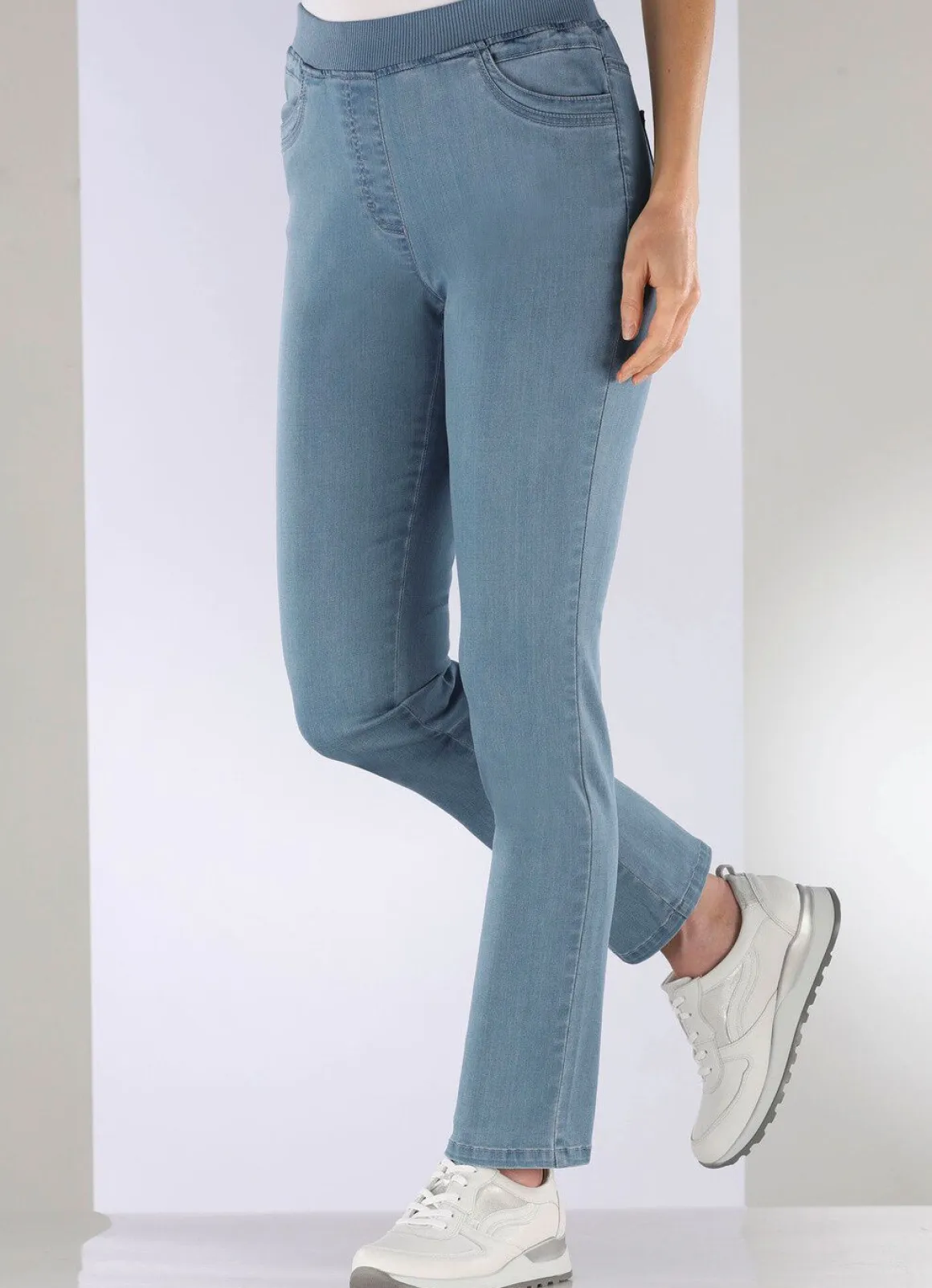 Jeans in Schlupfform