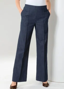 Jeans mit leicht ausgestellter Beinweite