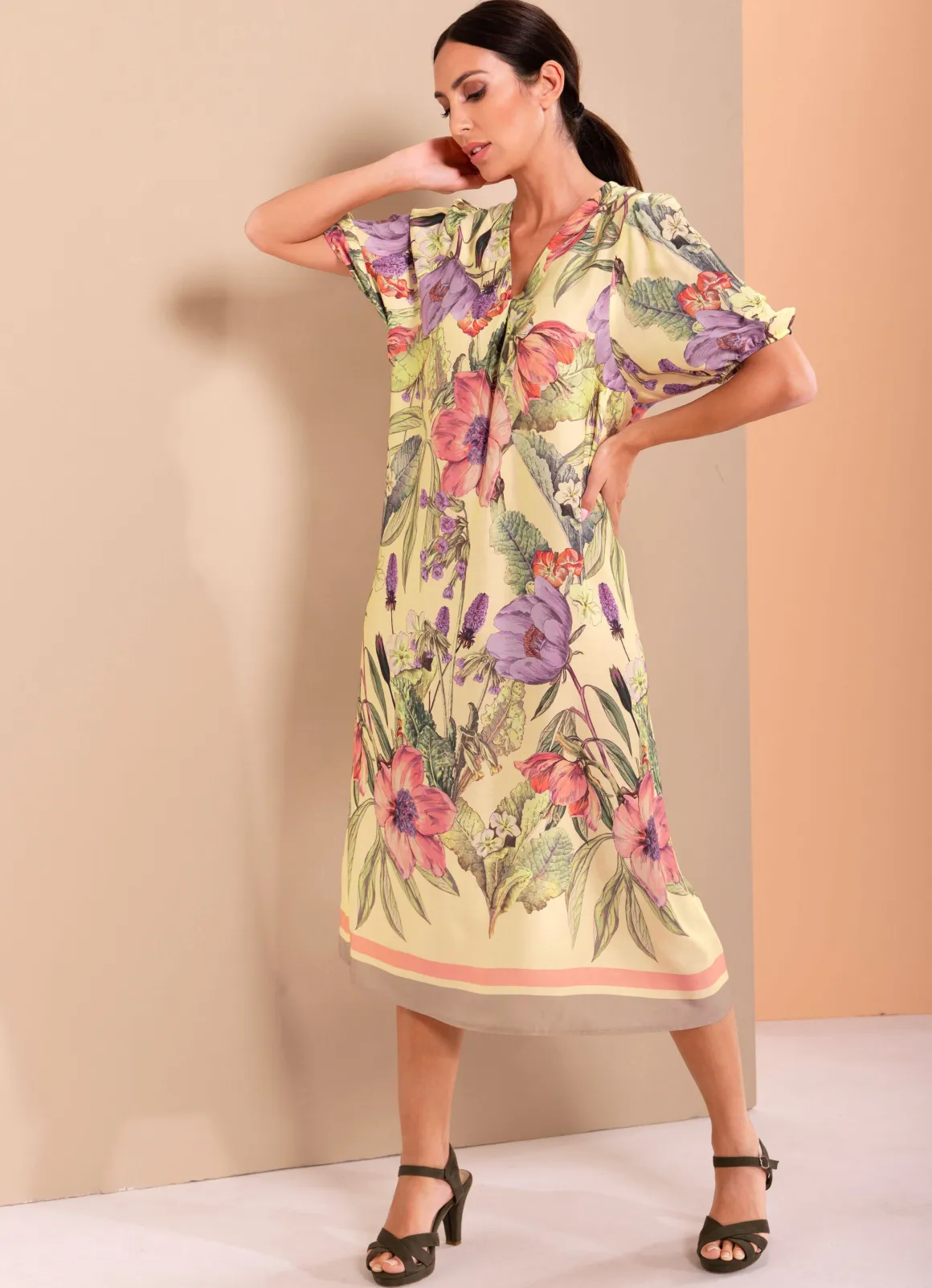 Kleid in Schlupfform