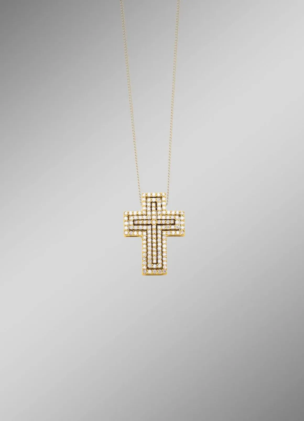 Kreuz-Anhänger mit Brillanten