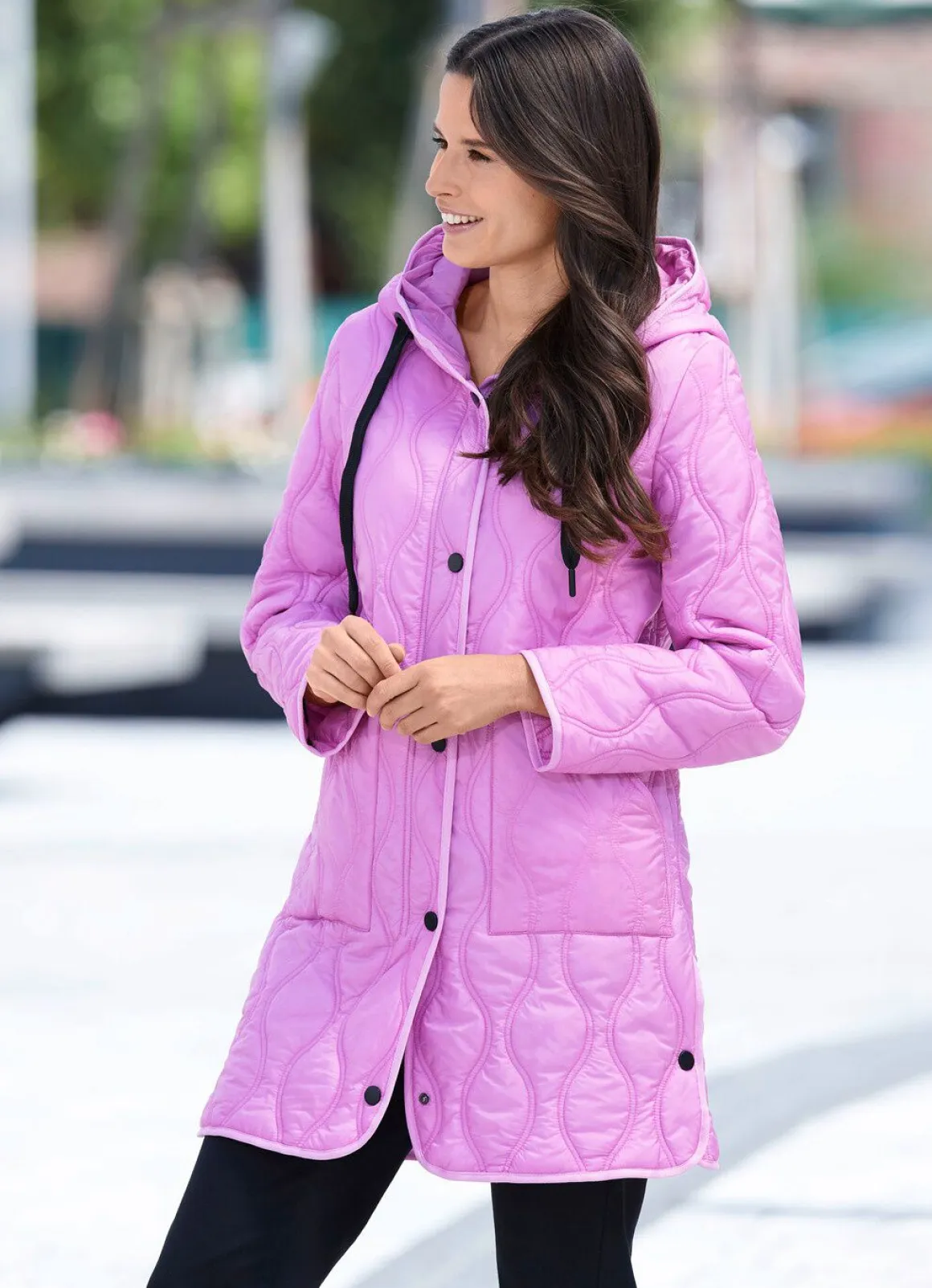 Longjacke mit ansprechendem Stepp