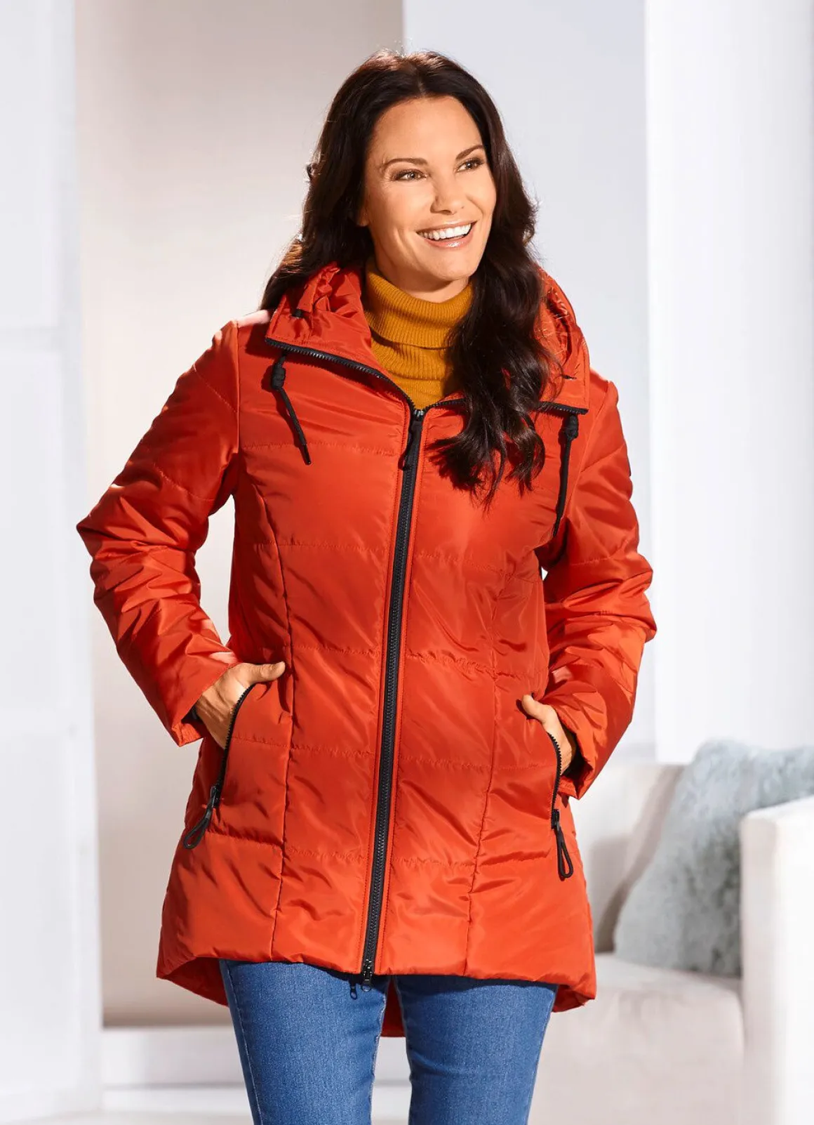 Longjacke mit umschlagbarem Regenschild