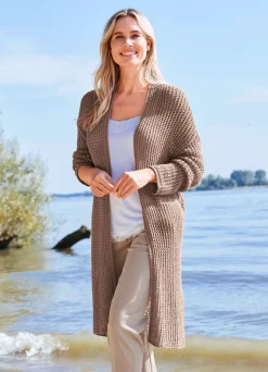 Long-Strickjacke in tollem Mustermix