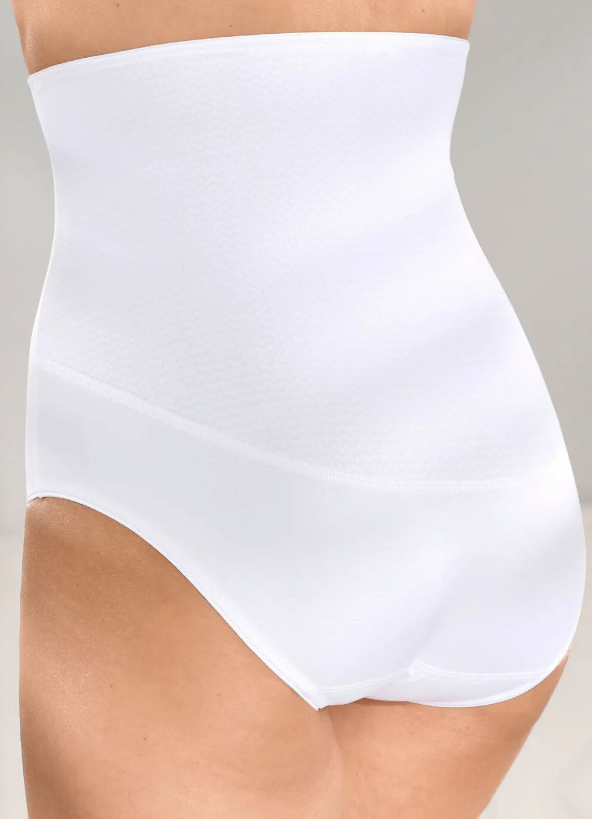 Miss Mary Miederhose mit hoher Taille