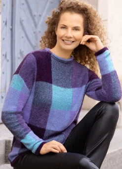 Pullover aus haarigem Effektgarn