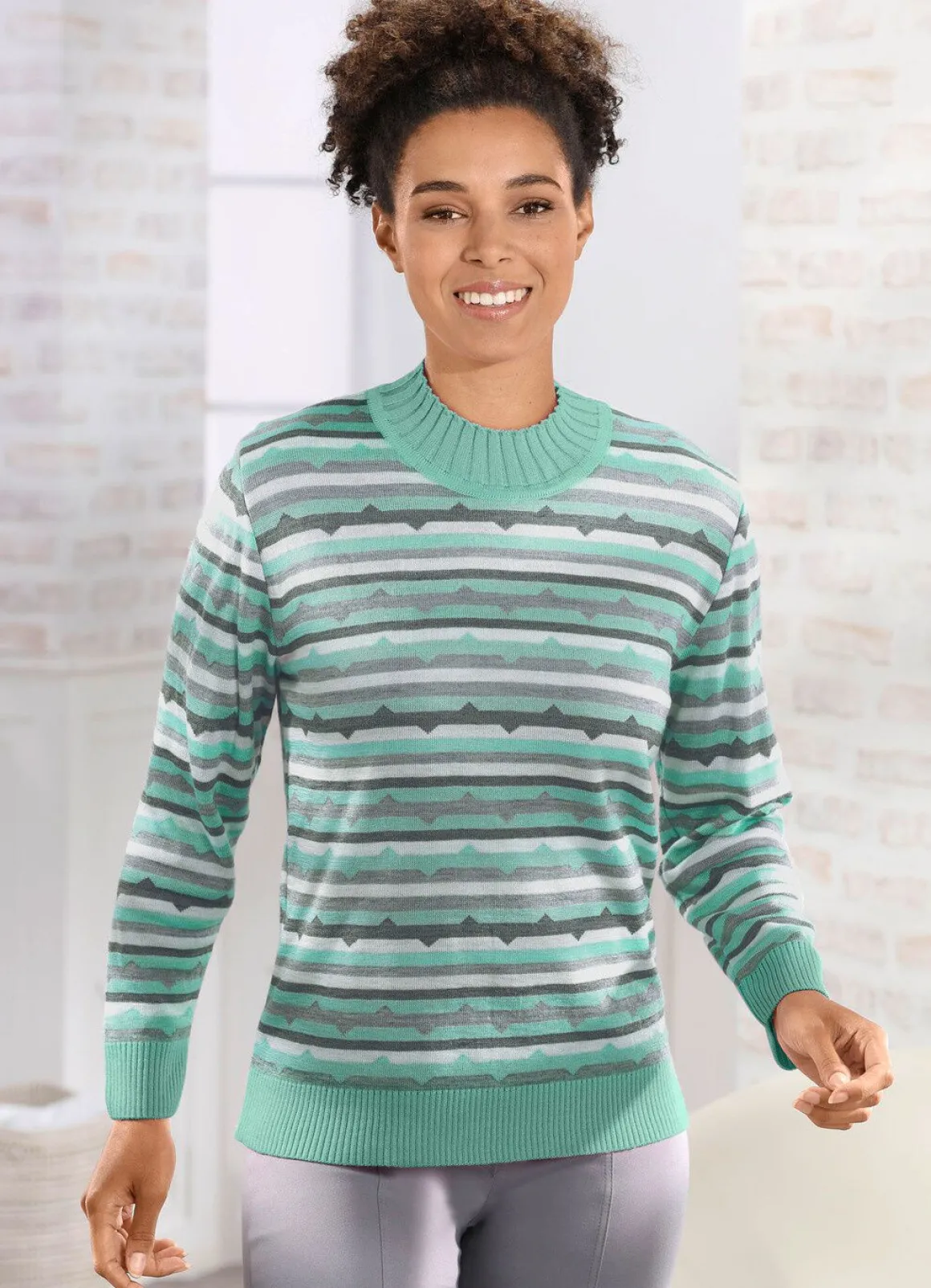 Pullover in Feinstrick