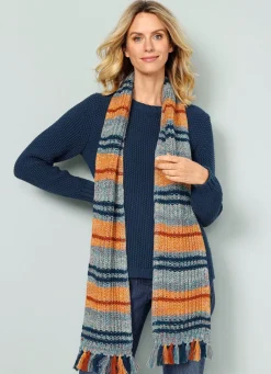 Pullover mit Schal in Grobstrick