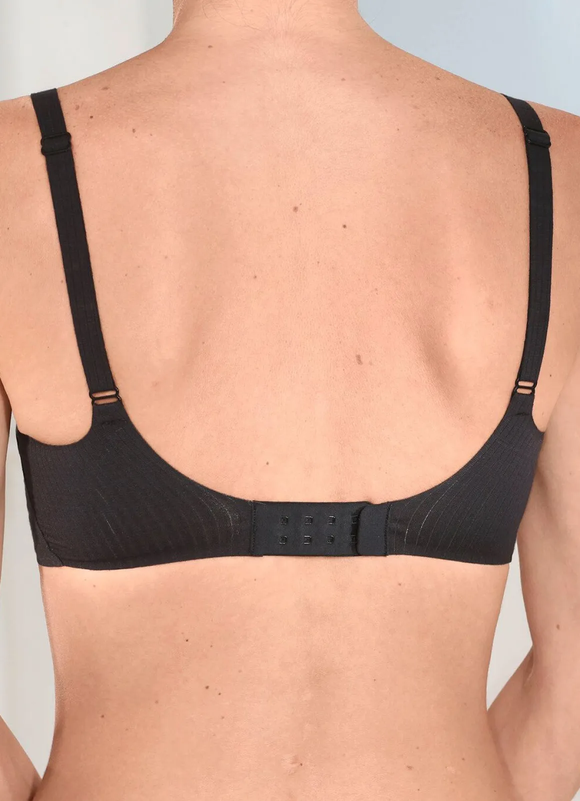 sloggi ZERO Feel-BH mit herausnehmbaren Pads