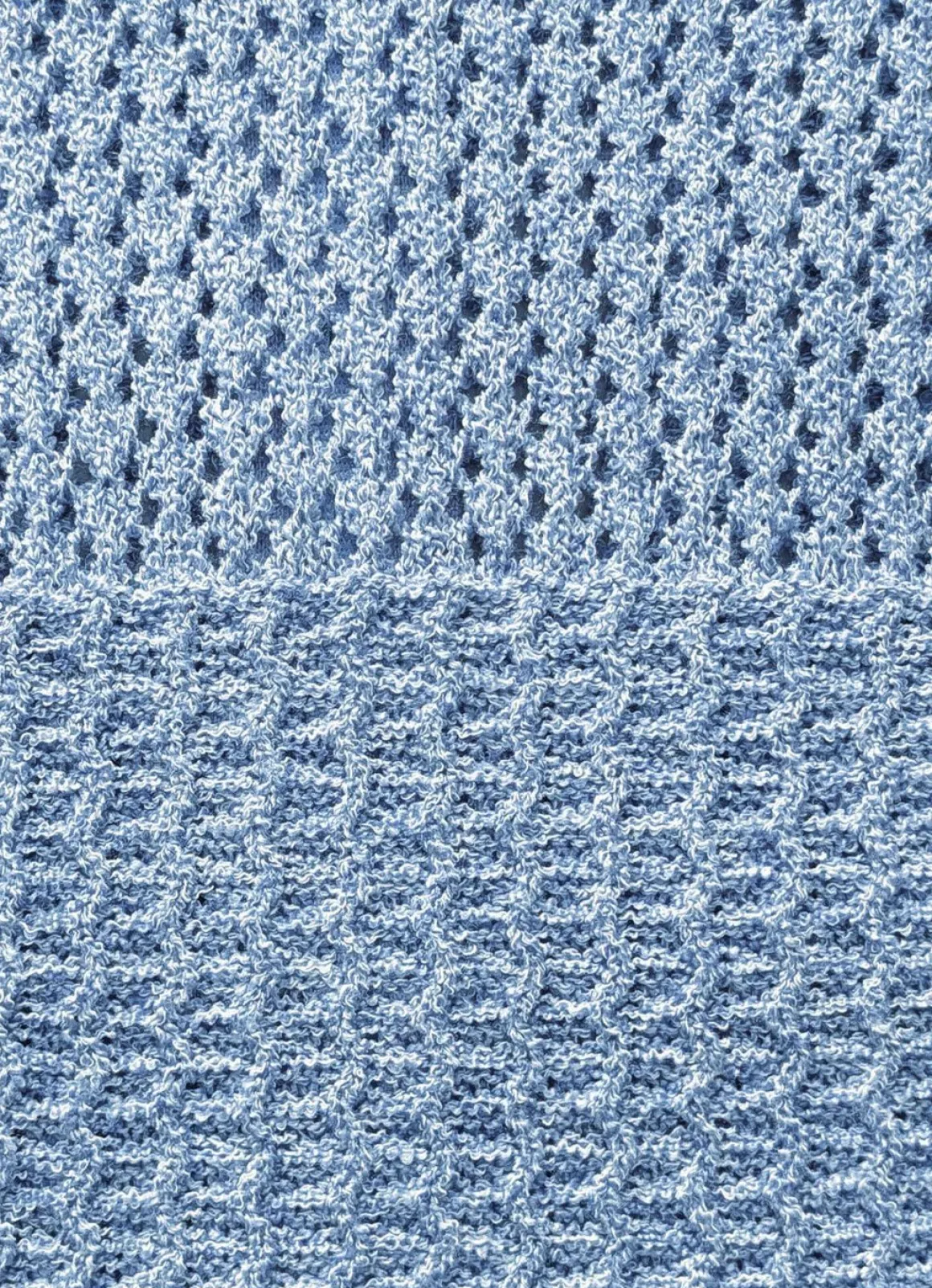 Strickjacke mit aufwendigem Mustermix