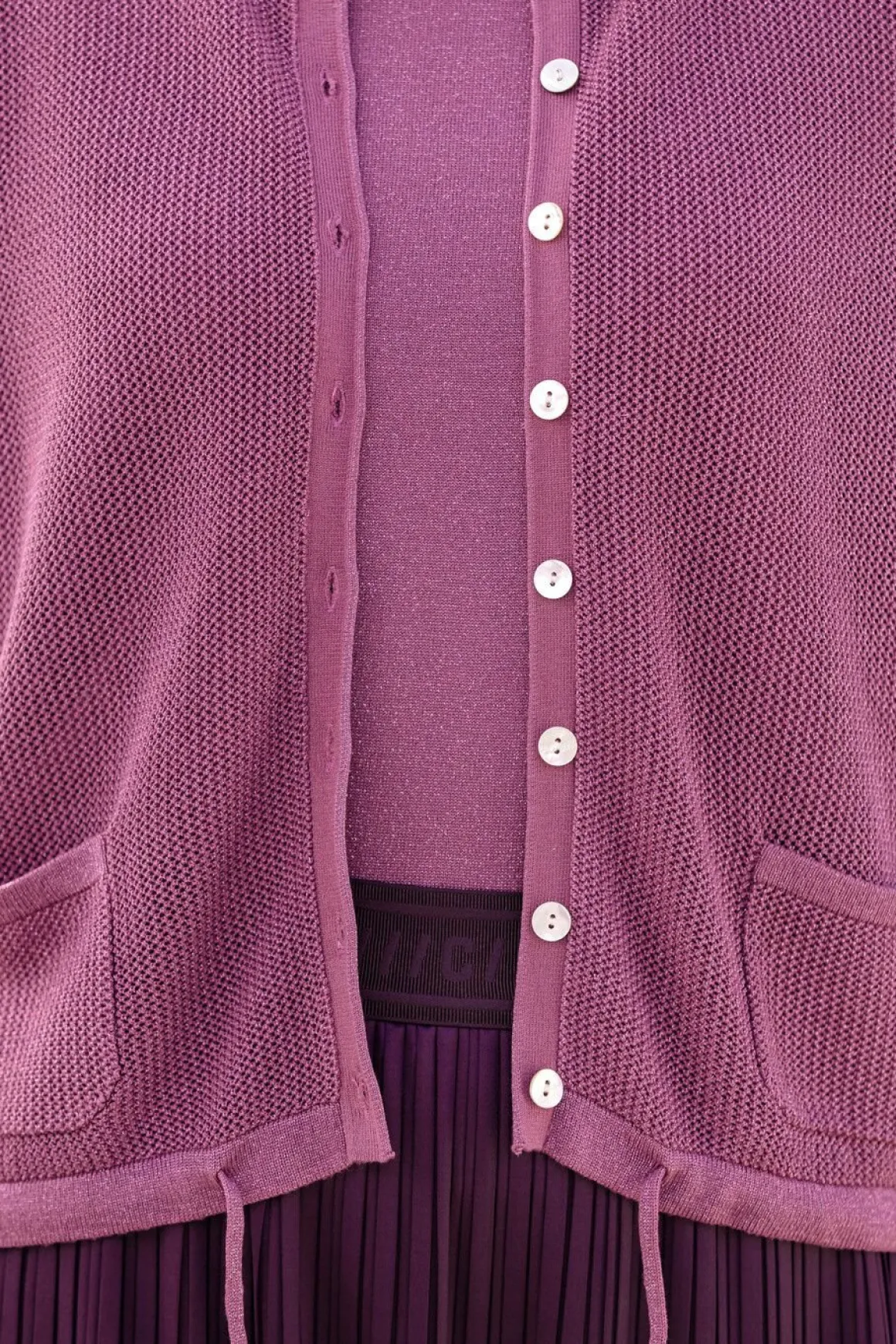 Strickjacke mit Bindebänder