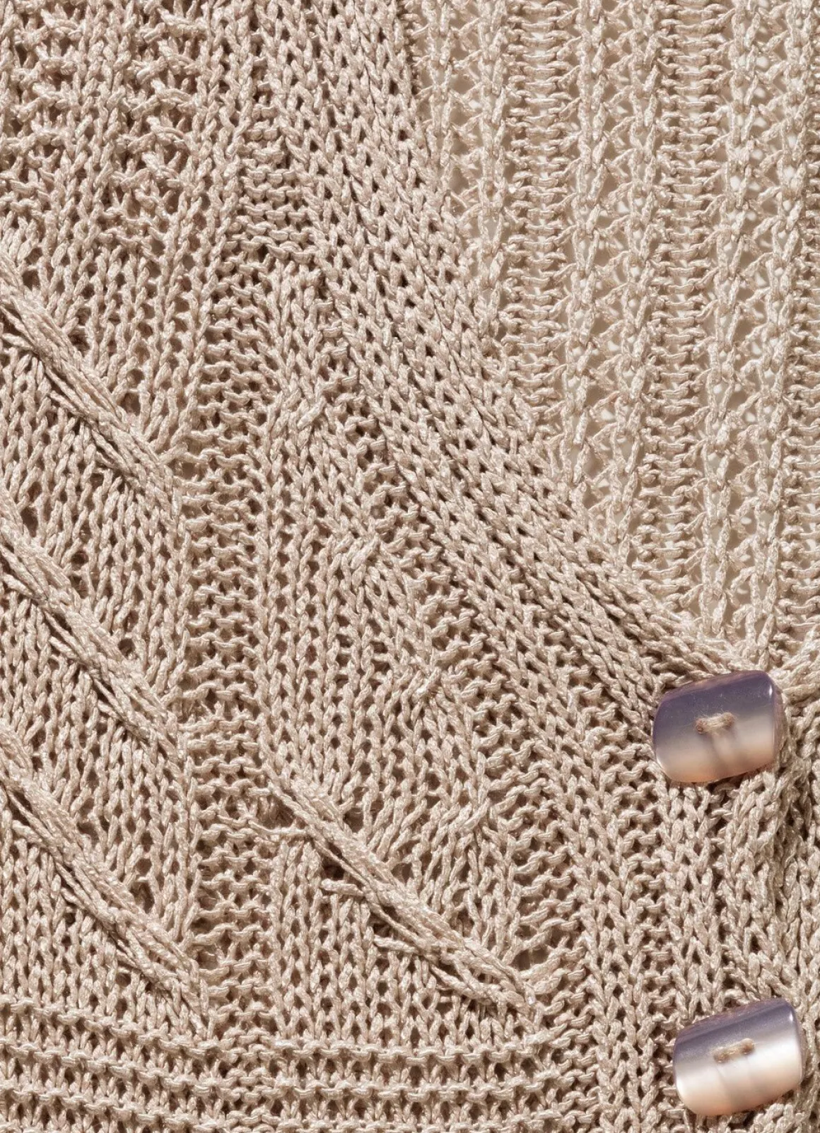 Strickjacke mit Bändchengarn