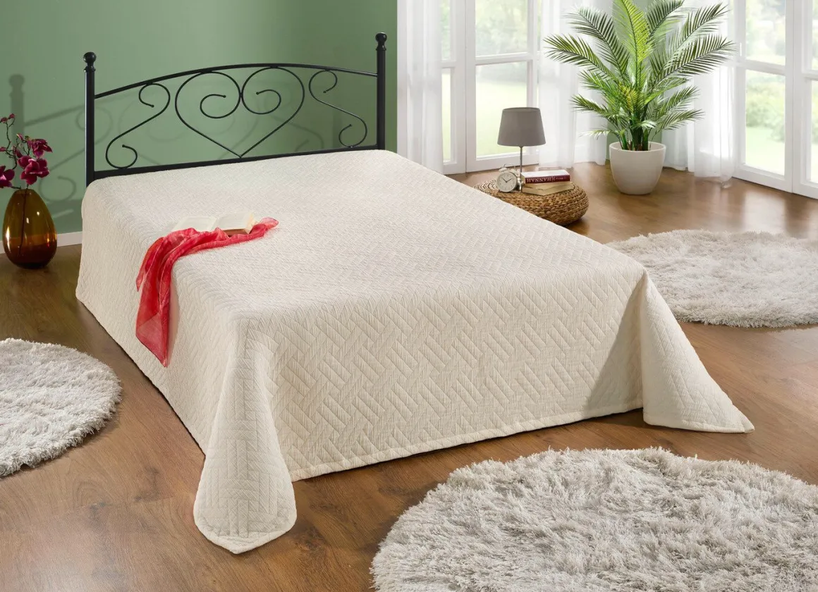 Traumhafte Tagesdecke