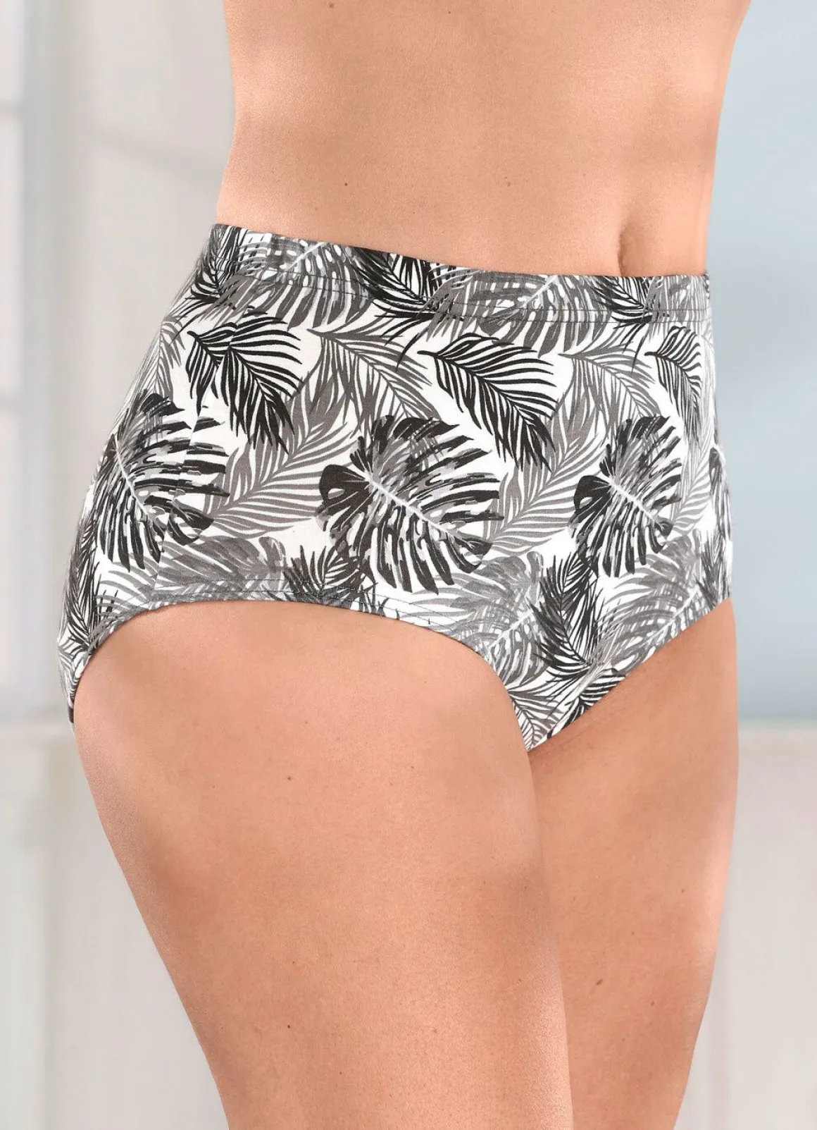 Viererpack Slips mit floralem Druckdessin