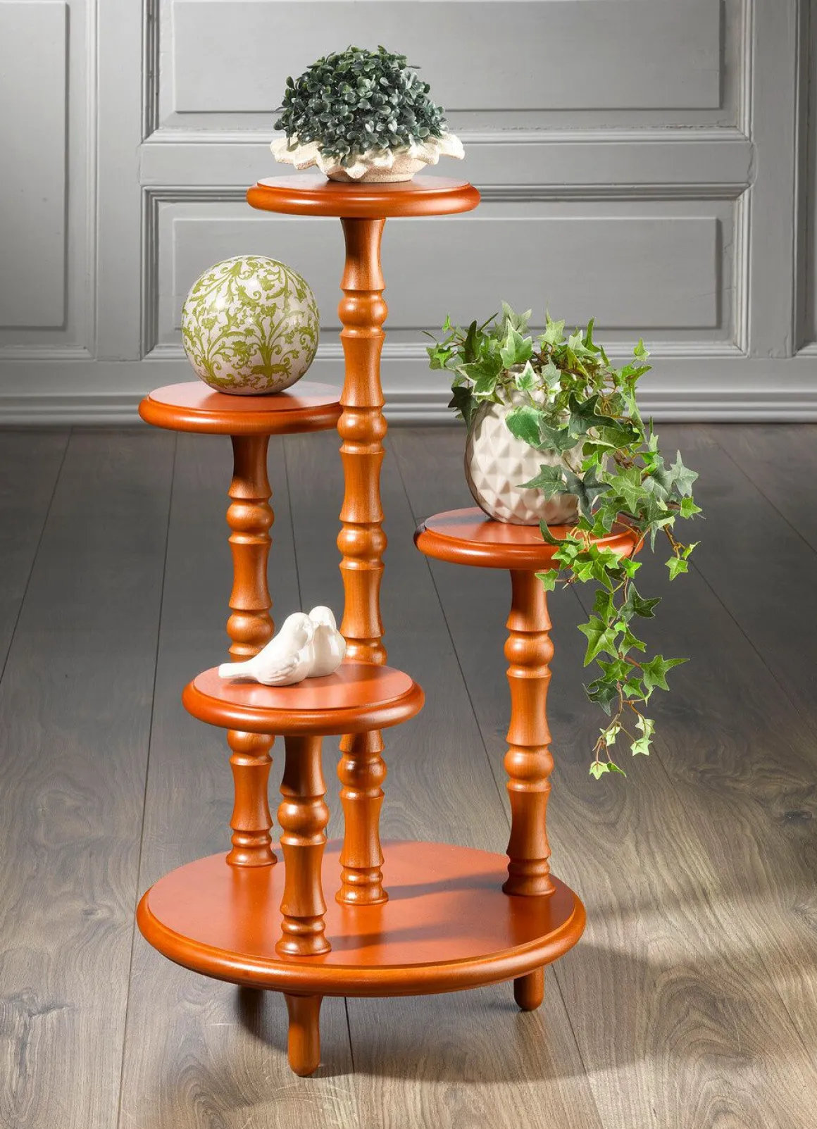 Wunderschöne Blumen-Etagere